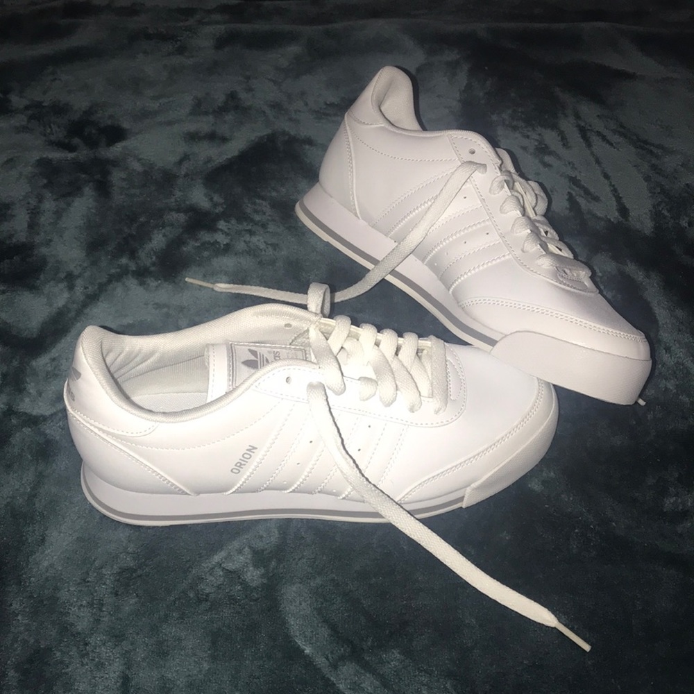 Adidas Orion Sneakers